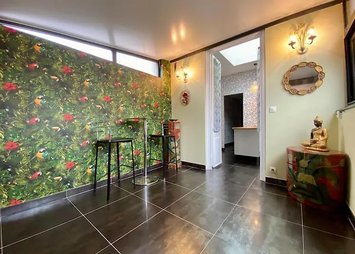 Jebari - Esprit Loft Proche Cite Medieval Et Aeroport Apartment