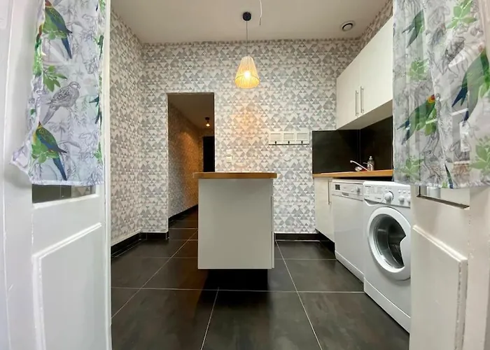 Apartment Jebari - Esprit Loft Proche Cite Medieval Et Aeroport Carcassonne