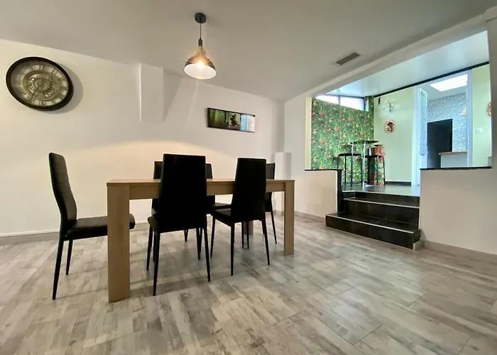 Lejlighed Jebari - Esprit Loft Proche Cite Medieval Et Aeroport